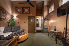 ALFREDO-SUITE-_JOE6302-Edit